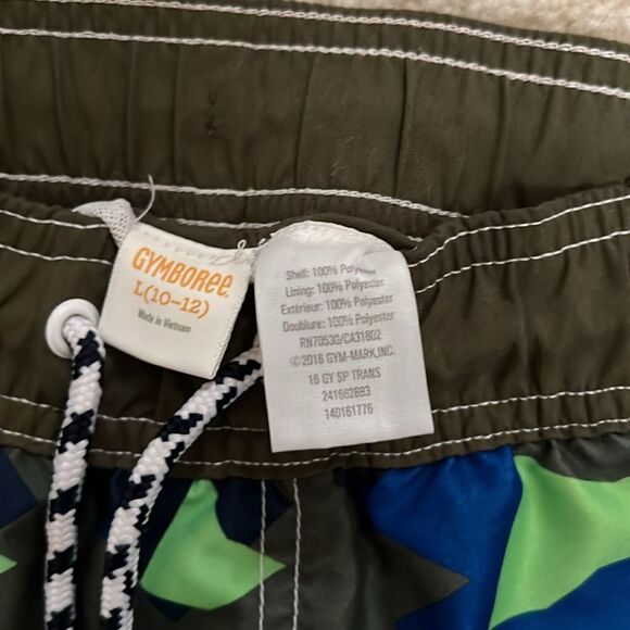 Gymboree youth boys Large (10/12) camouflage swim trunks. - Picture 3 of 6